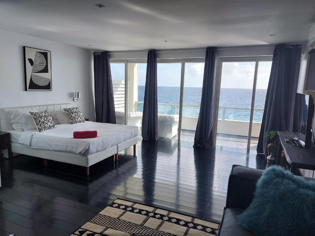 best Saint Tropez Boutique Hotel Curacao