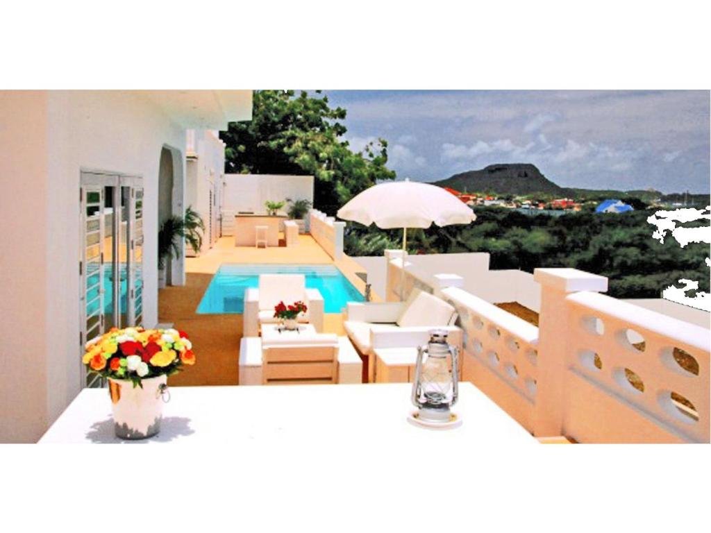 Best Curacao Waterside Apartments Dom Perignon