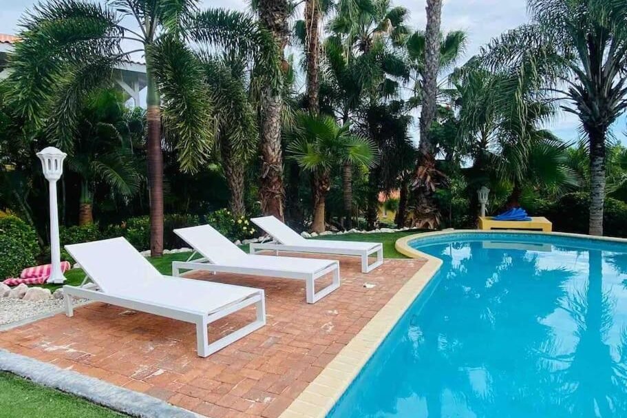 Rental Villa Jan Thiel