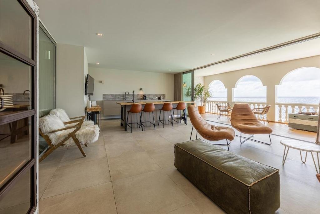 Kates Ocean View Villa for Rent